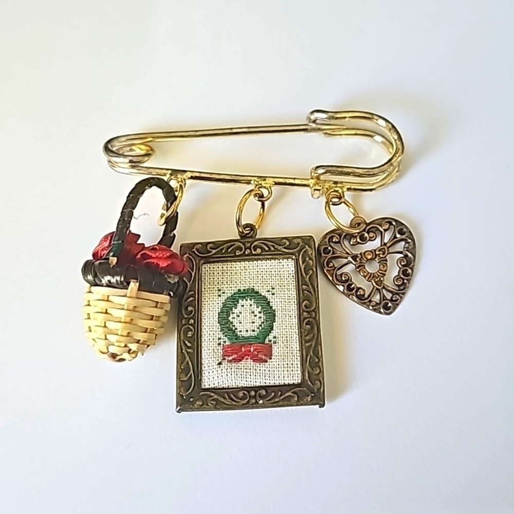 Safety Pin Dangling Charm Brooch Pin 2.75" Vintage Gold Tone Heart Flower Basket